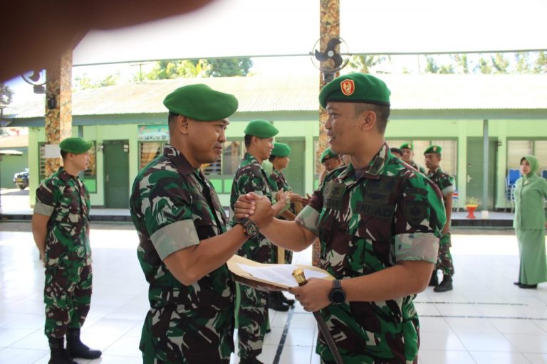 1 Perwira dan 12 Bintara Kodim 1413 Buton Pindah Tugas