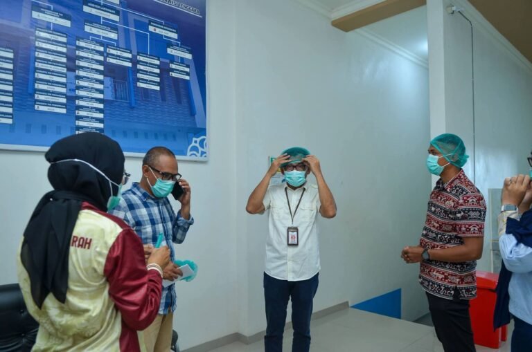 Pastikan Program MBG Lancar, Satgas Pemkot Baubau  Sidak SPPG dan Sekolah