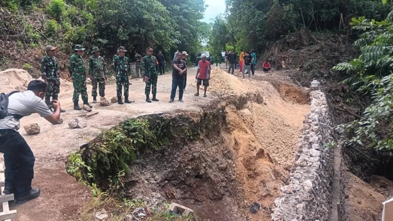 Dandim 1413/Buton Pastikan TMMD Ke-129 Berjalan Optimal